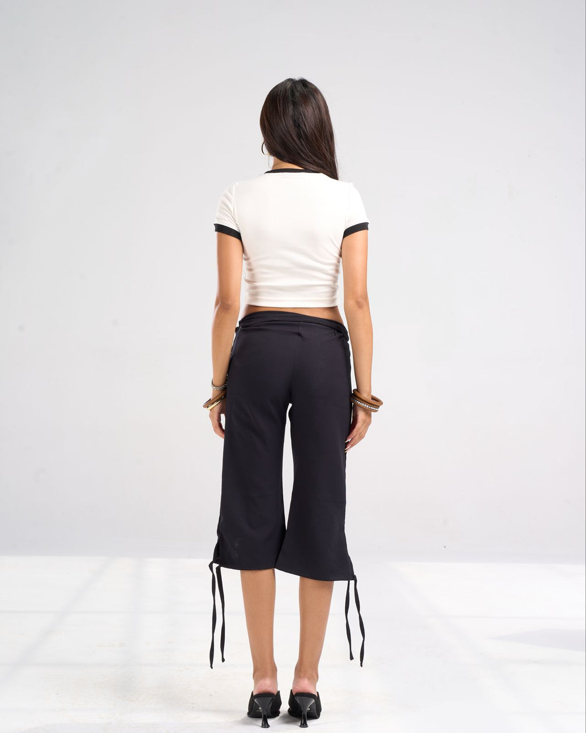 Ringer white top