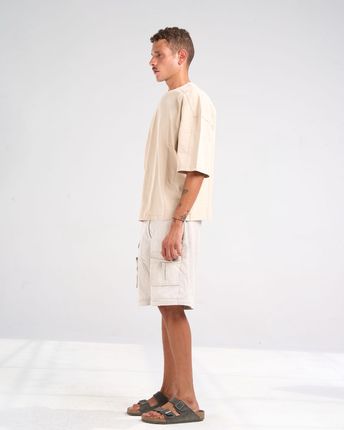 Beige basic t-shirt